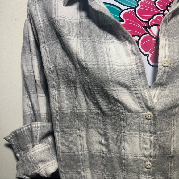 A New Day Gray White Plaid Flannel with Shimmer - Picture 4 of 4